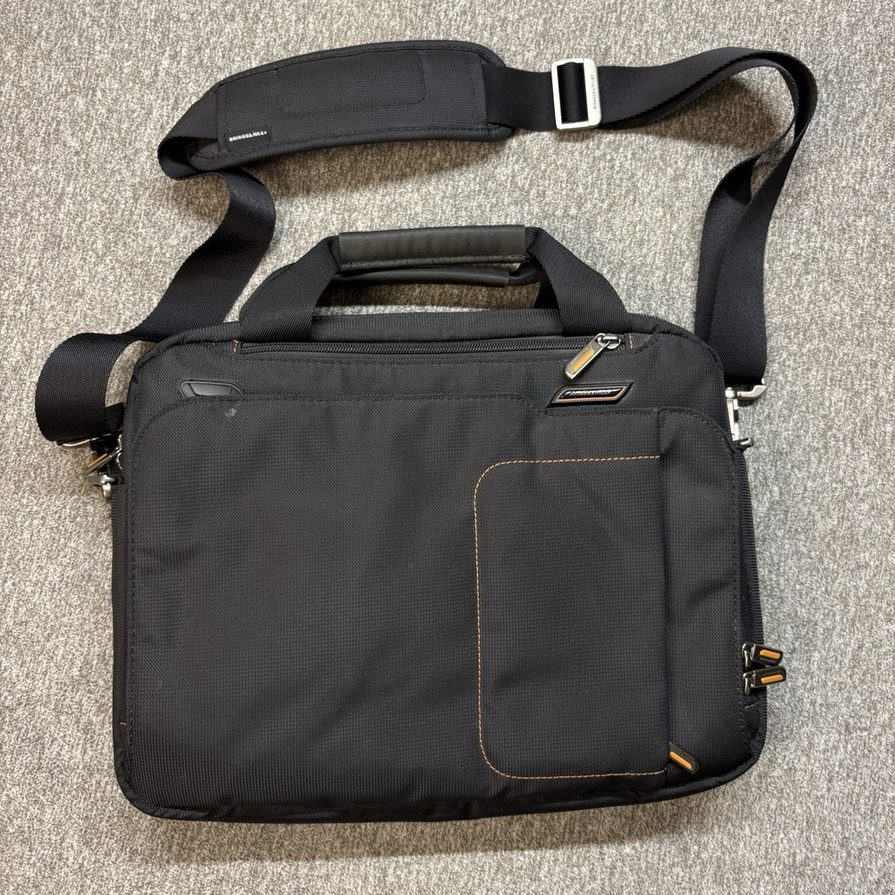 Briggs & Riley Verb Speedy Mini Laptop Bag Travel Briefcase School Black VB401-4